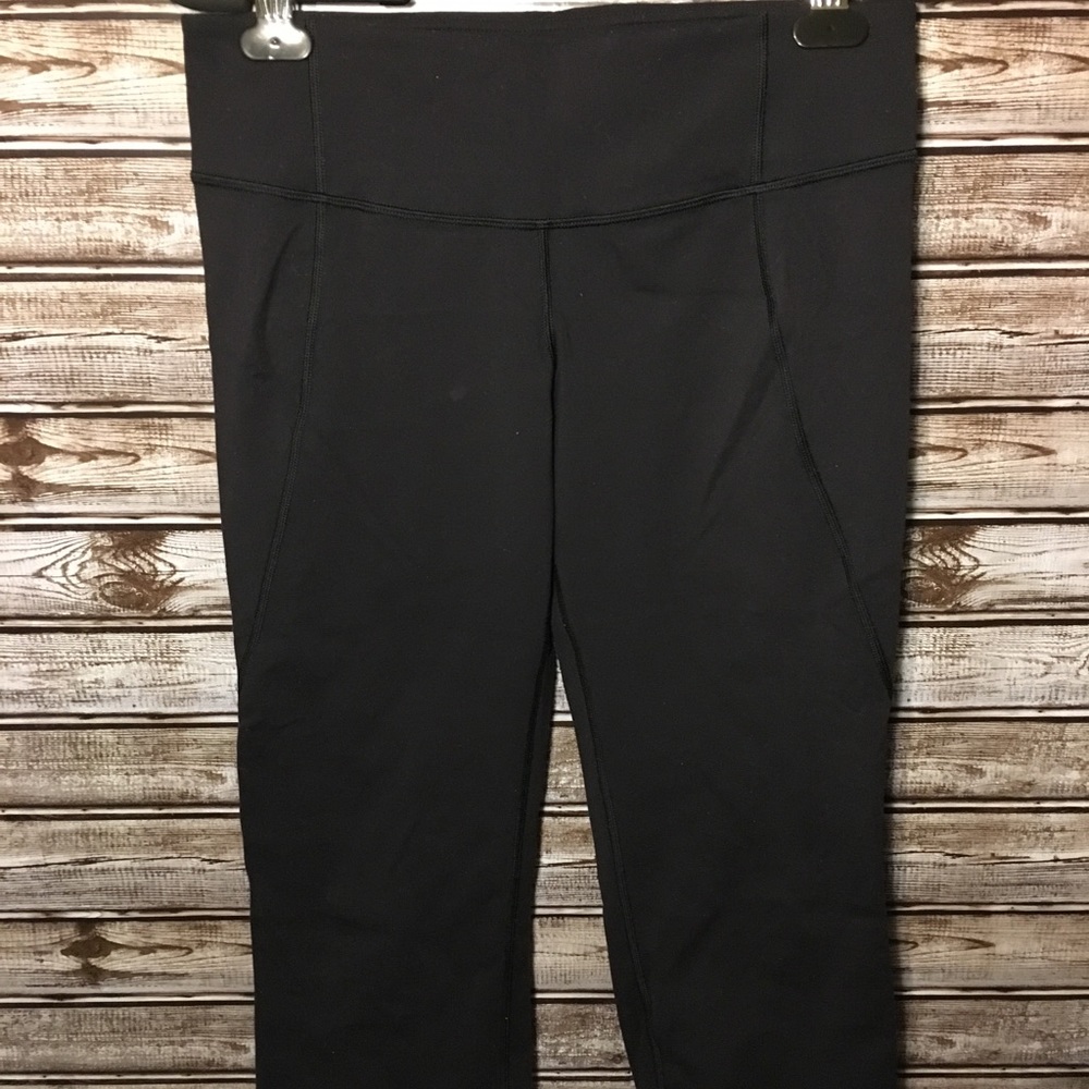 Lululemon Gather Crow Split Crop Athletic Pants